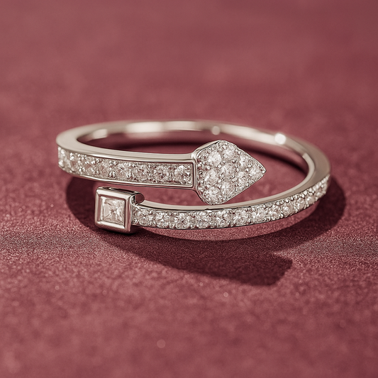 Arrow of Elegance Silver Ring (Adjustable)