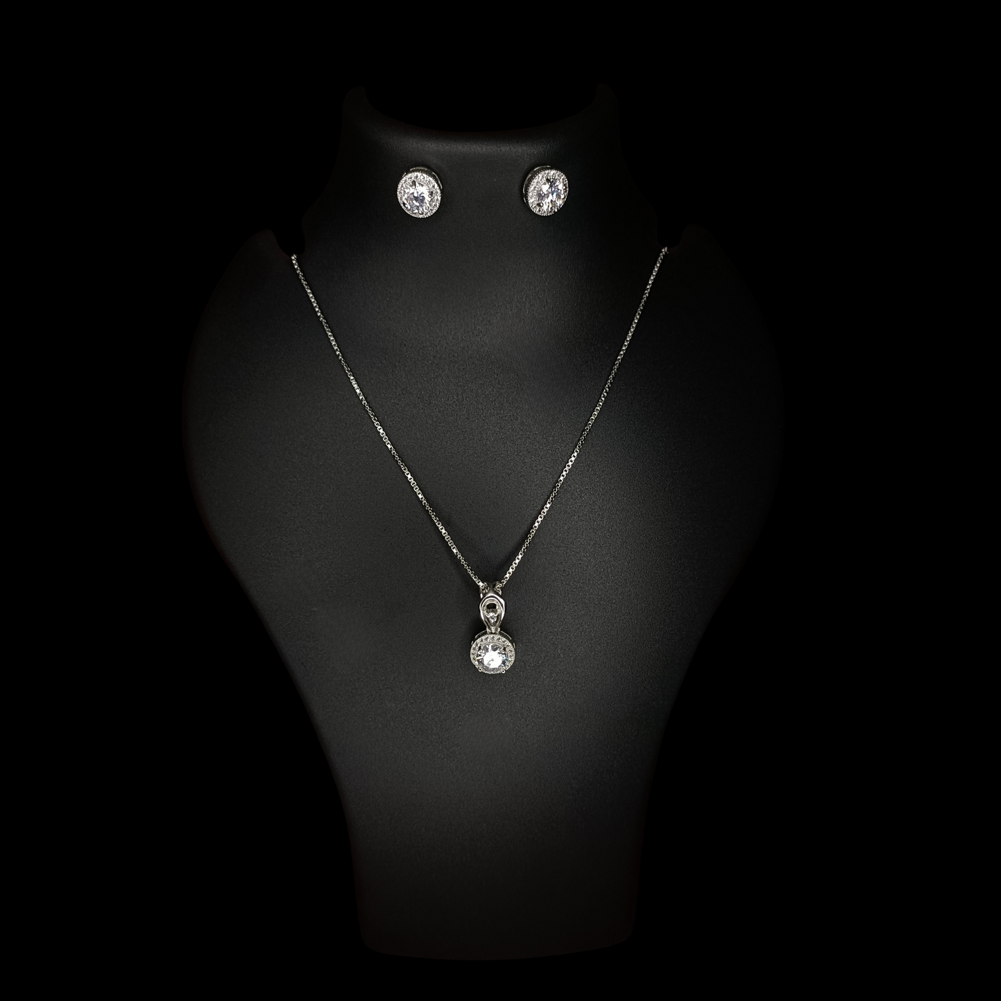 Halo Silver Pendant Set