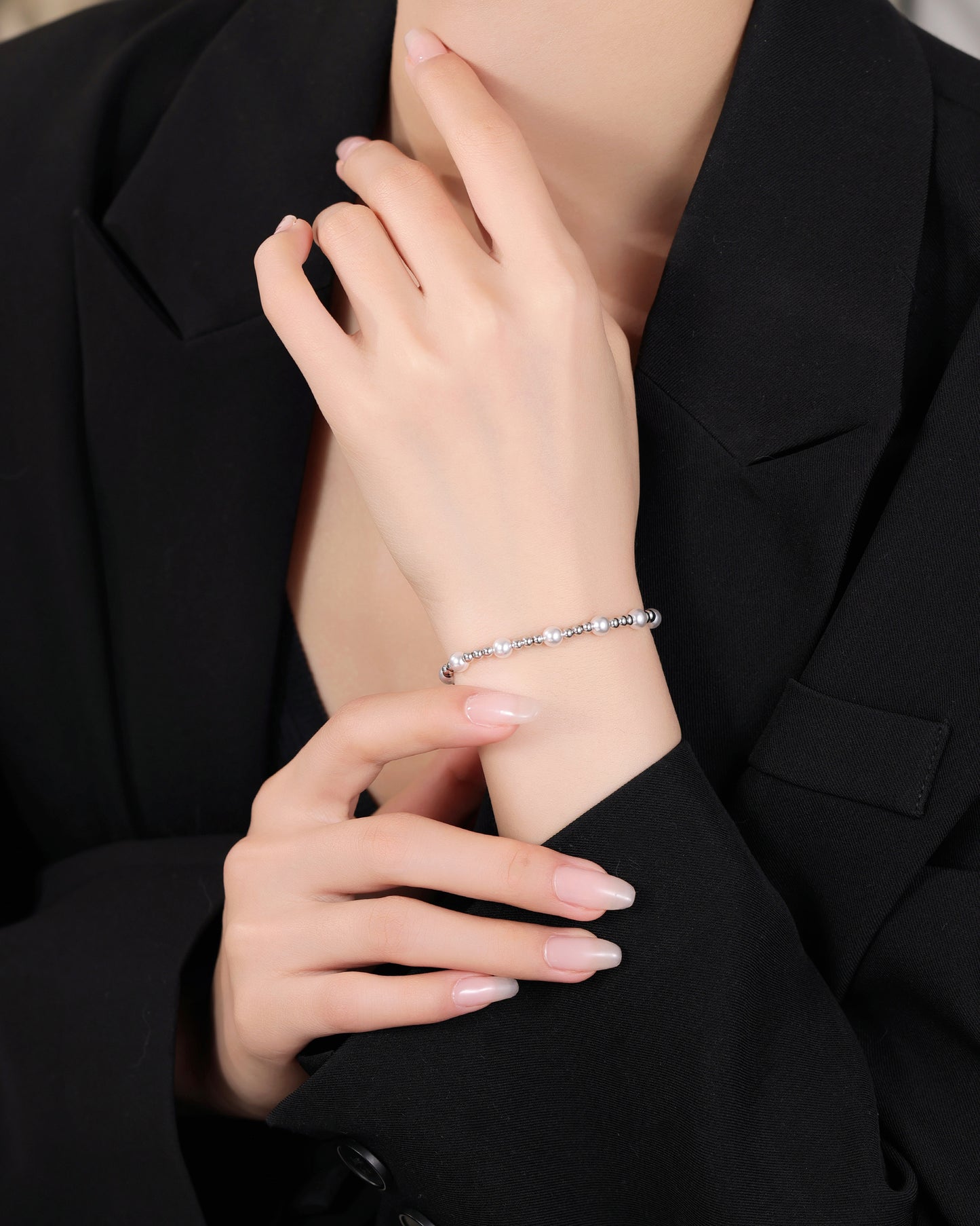 Pearl & Beads Silver Chain Bracelet