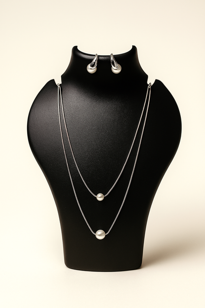 Double Layered Pearl Nacklace Set