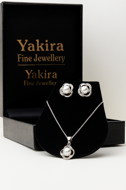 Pearl in Bloom Pendant Set