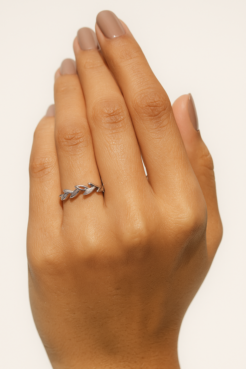 Leaflet Grace Ring (Adjustable)