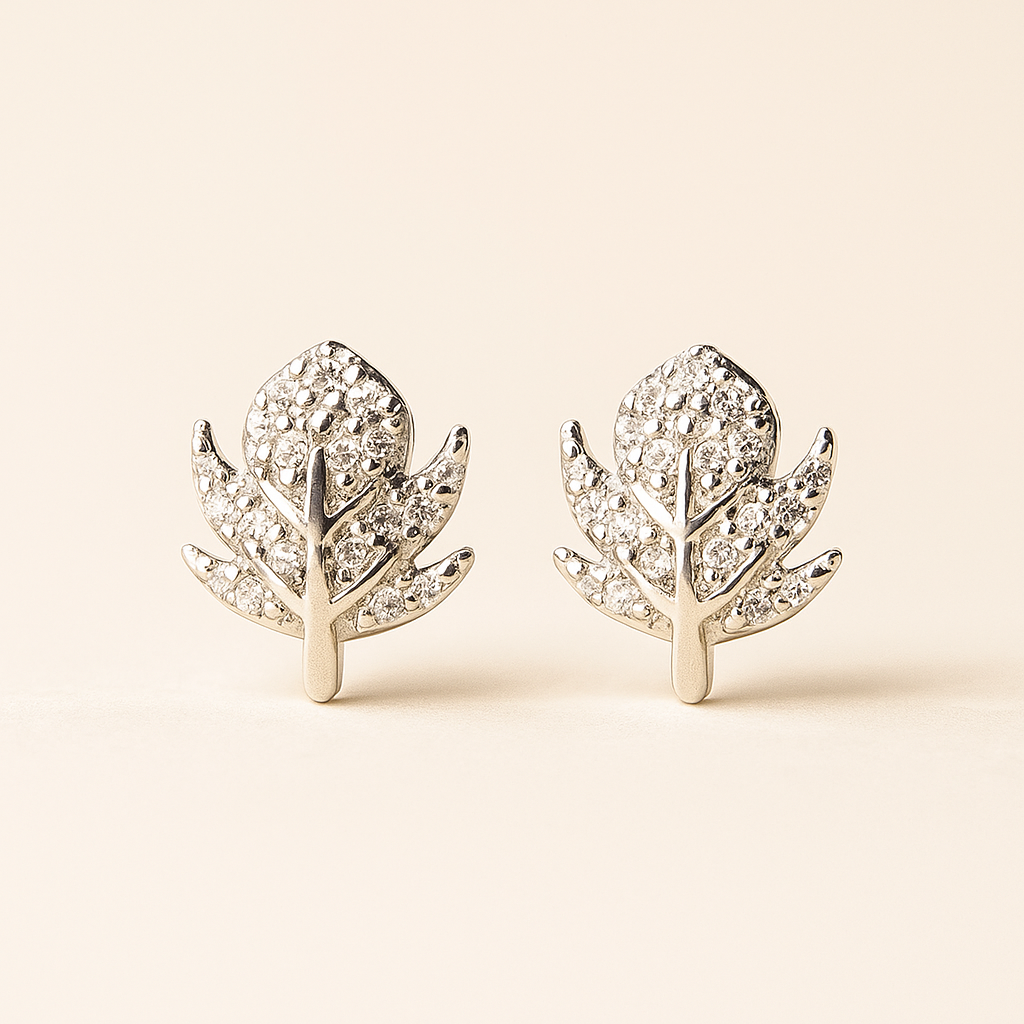 Dewleaf Spark Silver Studs