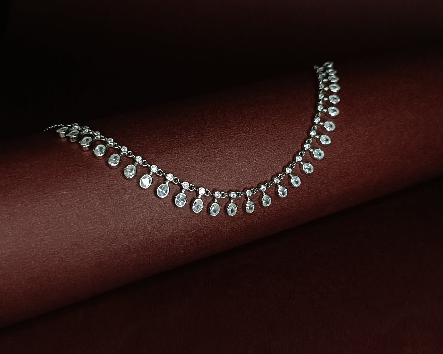 Elegant Oval  Silver Necklace