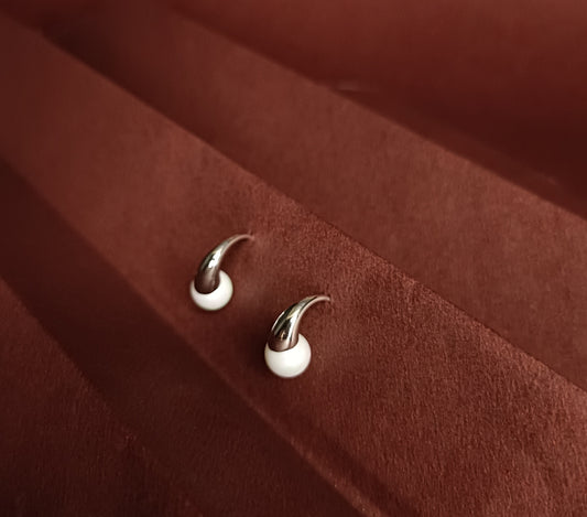 Pearl Drop Earrings