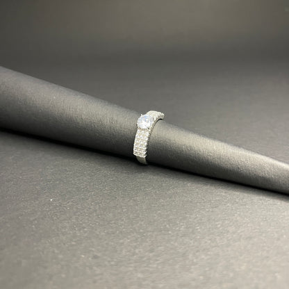 Sterling Silver Solitaire Ring